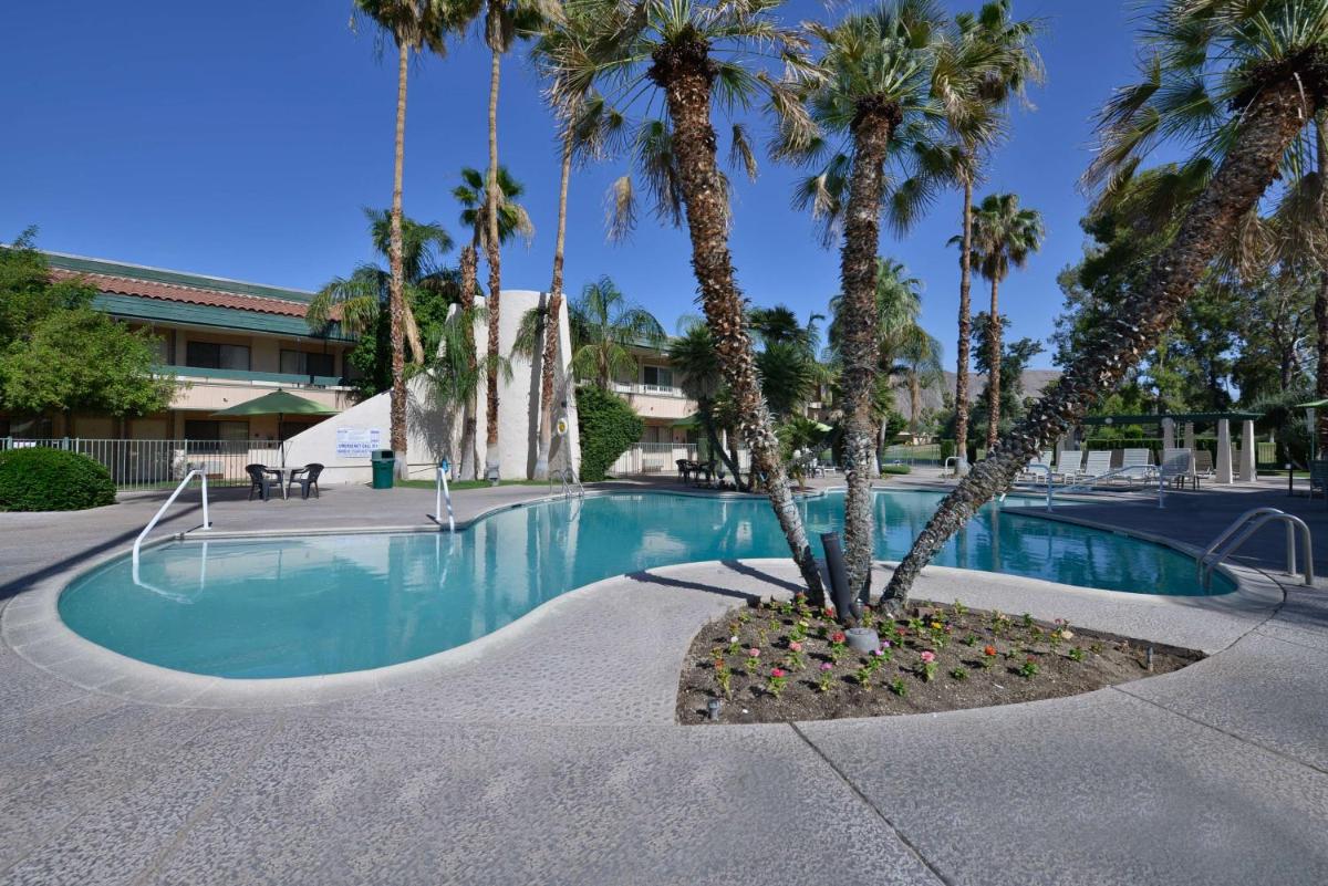 Travelodge by Wyndham Palm Springs - image 6