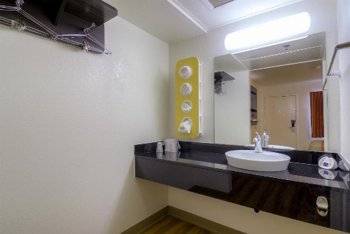 Motel 6-Palm Springs CA - Downtown - image 41