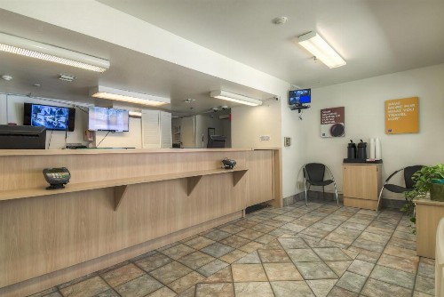 Motel 6-Palm Springs CA - Downtown - image 45