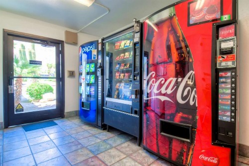 Motel 6-Palm Springs CA - Downtown - image 50
