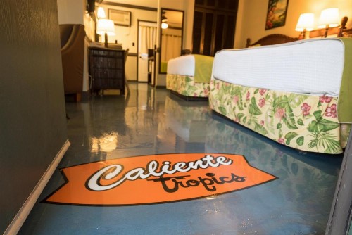Caliente Tropics - image 44