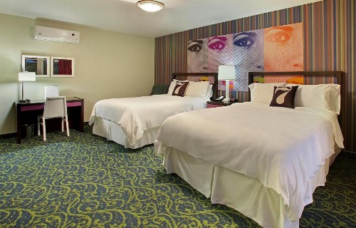 7 Springs Inn & Suites - image 13