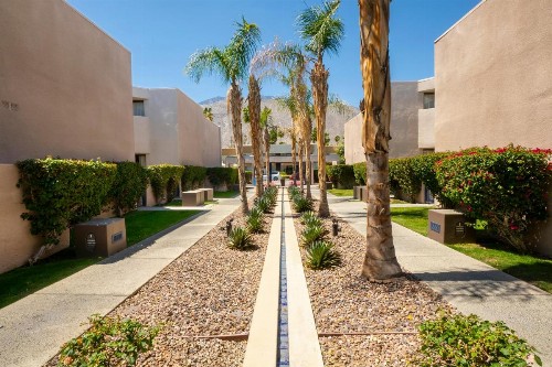 Vista Mirage Resort - image 40
