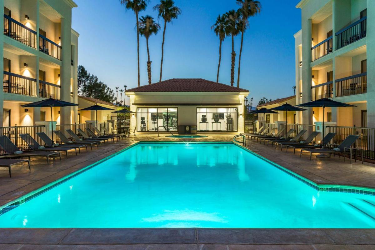 Courtyard by Marriott Palm Springs - main image