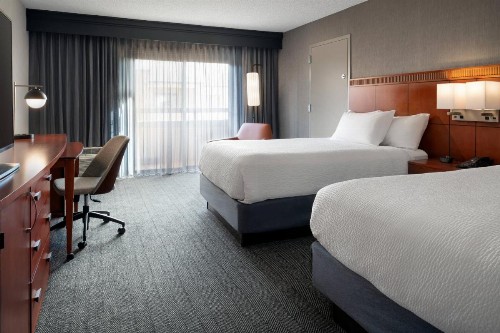 Courtyard by Marriott Palm Springs - image 23
