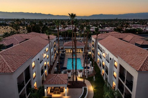 Courtyard by Marriott Palm Springs - image 28