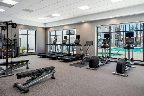 Courtyard by Marriott Palm Springs - image 30