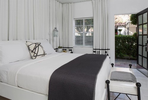 Avalon Hotel and Bungalows Palm Springs - image 1