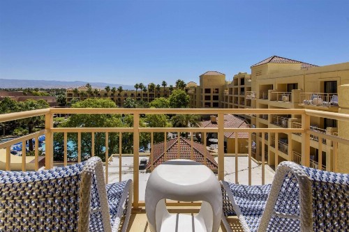 Renaissance Palm Springs Hotel - image 15
