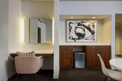 Renaissance Palm Springs Hotel - image 21