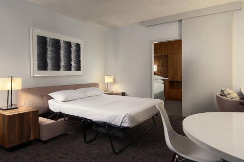 Renaissance Palm Springs Hotel - image 25