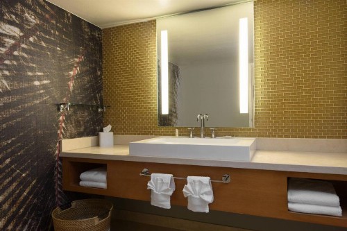 Renaissance Palm Springs Hotel - image 37
