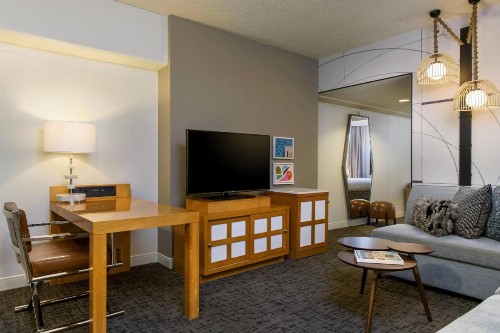 Renaissance Palm Springs Hotel - image 39