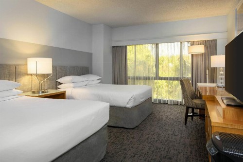 Renaissance Palm Springs Hotel - image 44