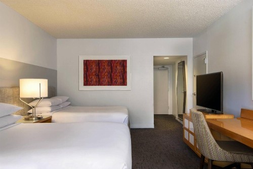 Renaissance Palm Springs Hotel - image 8