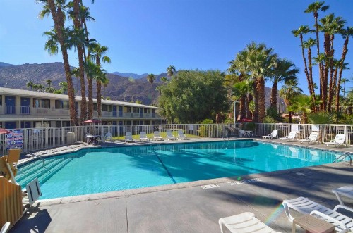 Motel 6-Palm Springs CA - East - Palm Canyon - image 15