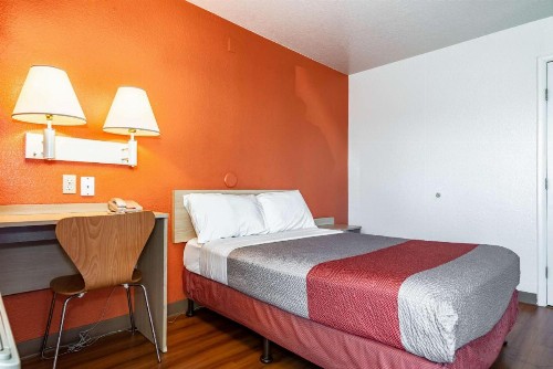 Motel 6-Palm Springs CA - East - Palm Canyon - image 33