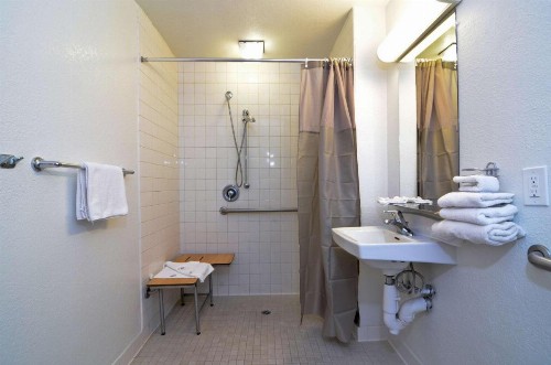 Motel 6-Palm Springs CA - East - Palm Canyon - image 40