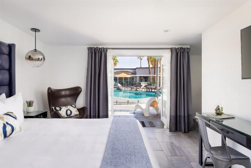 The Palm Springs Hotel - image 39