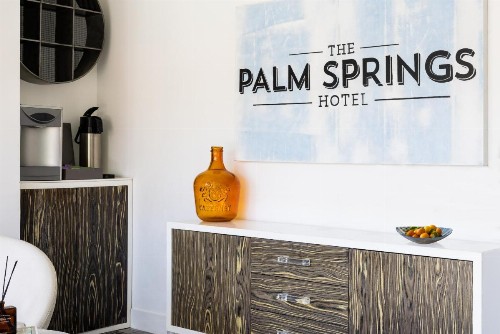 The Palm Springs Hotel - image 9