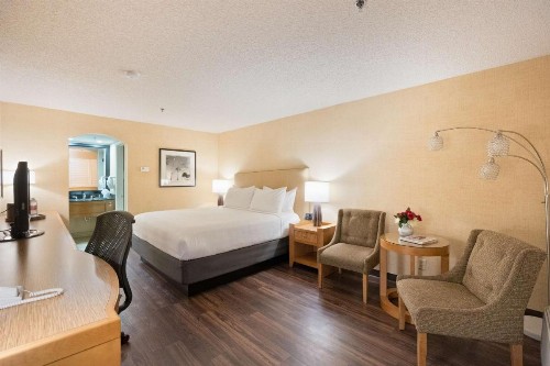 Best Western Plus Las Brisas Hotel - image 19