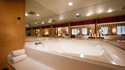 Best Western Plus Las Brisas Hotel - image 28