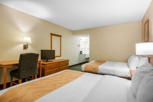 Quality Inn Palm Springs Downtown - image 18