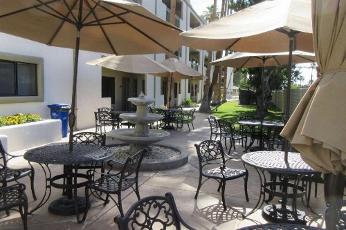 Quality Inn Palm Springs Downtown - image 3