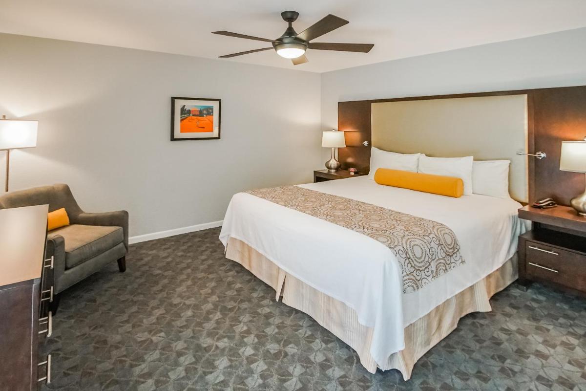 Palm Springs Tennis Club a VRI resort - image 3