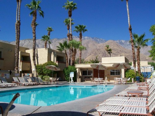 Desert Vacation Villas a VRI resort - image 8