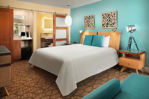 Movie Colony Hotel - image 10