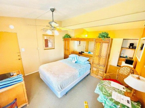 A PLACE IN THE SUN Garden Hotel - Big Units with Privacy Gardens & Heated Pool & Spa in 1 Acre Park Prime Location PET Friendly TOP Midcentury Modern Boutique Hotel - image 15