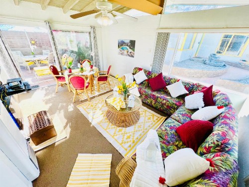 A PLACE IN THE SUN Garden Hotel - Big Units with Privacy Gardens & Heated Pool & Spa in 1 Acre Park Prime Location PET Friendly TOP Midcentury Modern Boutique Hotel - image 43
