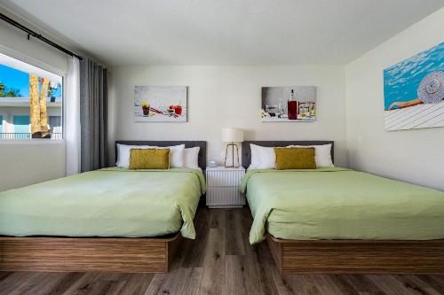 Skylark Hotel - image 11