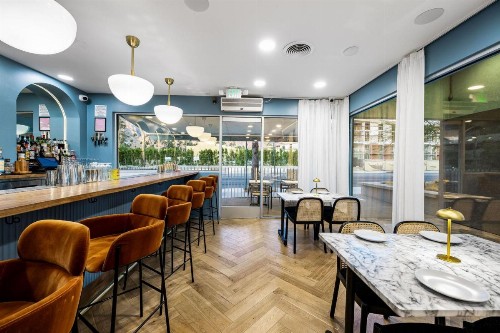 Skylark Hotel - image 18