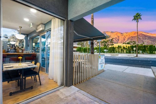 Skylark Hotel - image 43
