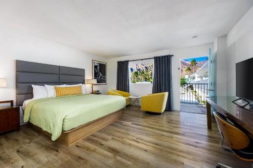 Skylark Hotel - image 49