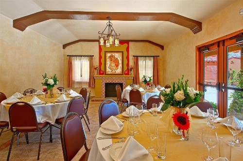 Los Arboles Hotel - image 27