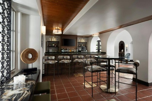 Triada Palm Springs Autograph Collection - image 4
