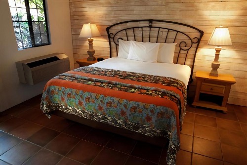 Hotel California - image 8