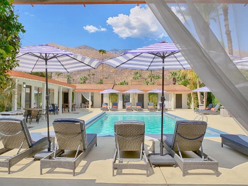 Little Paradise Hotel - image 13