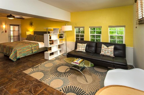 Desert Riviera Hotel - image 31