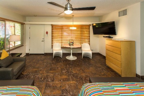 Desert Riviera Hotel - image 43