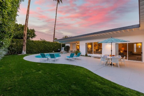 Chi Chi House - image 11