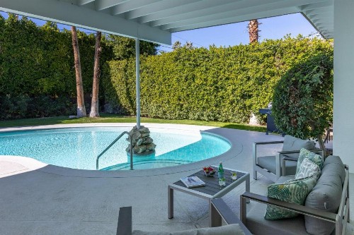 Chi Chi House - image 5