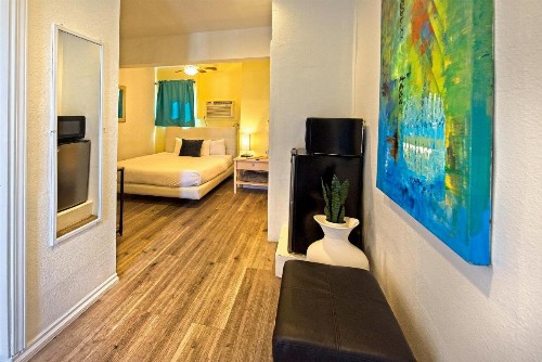 Inn at Palm Springs - image 22