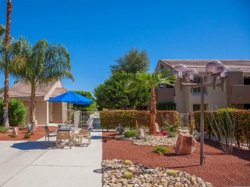 Downtown Winner at Plaza Villas - image 15