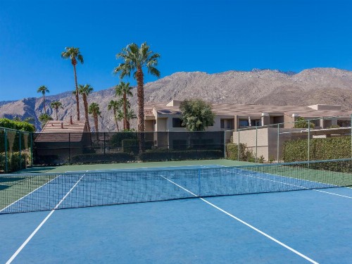 Downtown Winner at Plaza Villas - image 7