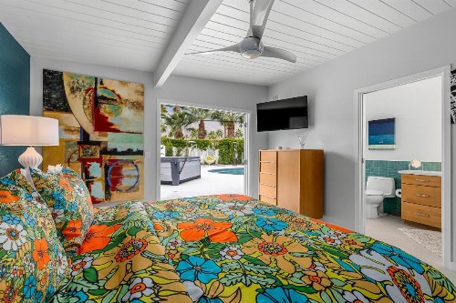 Mid Mod Sunsation - image 37
