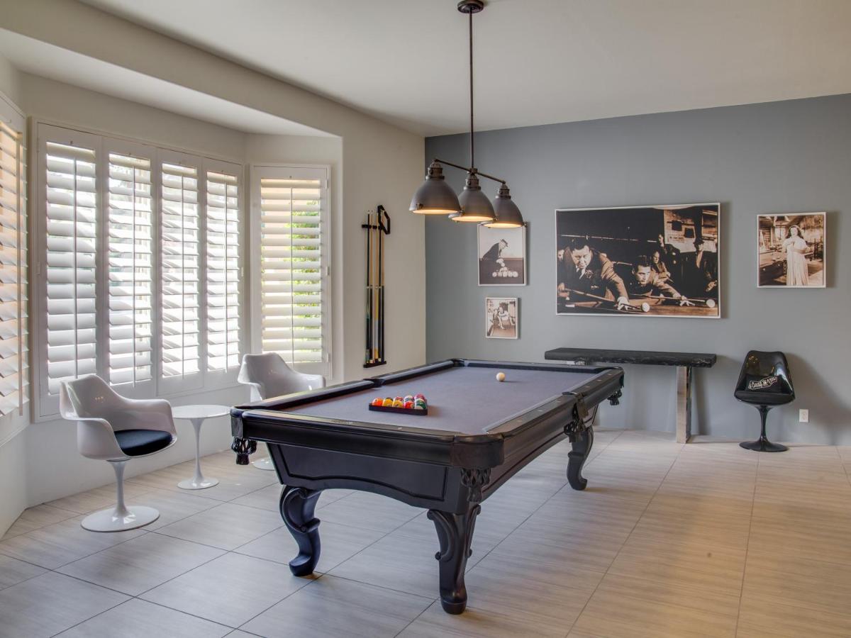 Lions Gate Estate - image 3